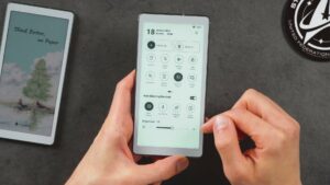 Schwarzweiß-AiPaper Reader mit vier E-Ink-Modi im geöffneten Kontrollzentrum.